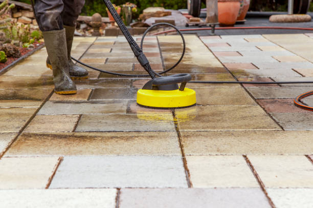 Spring Cleaning in Uvalde Estates, TX